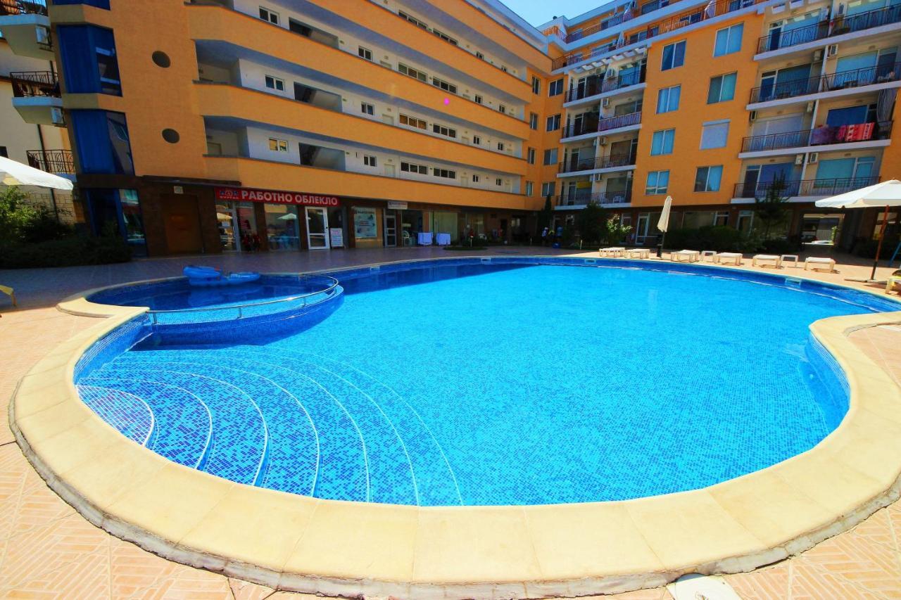Sunny Day 1 - Menada Apartments Slantschew brjag Exterior foto