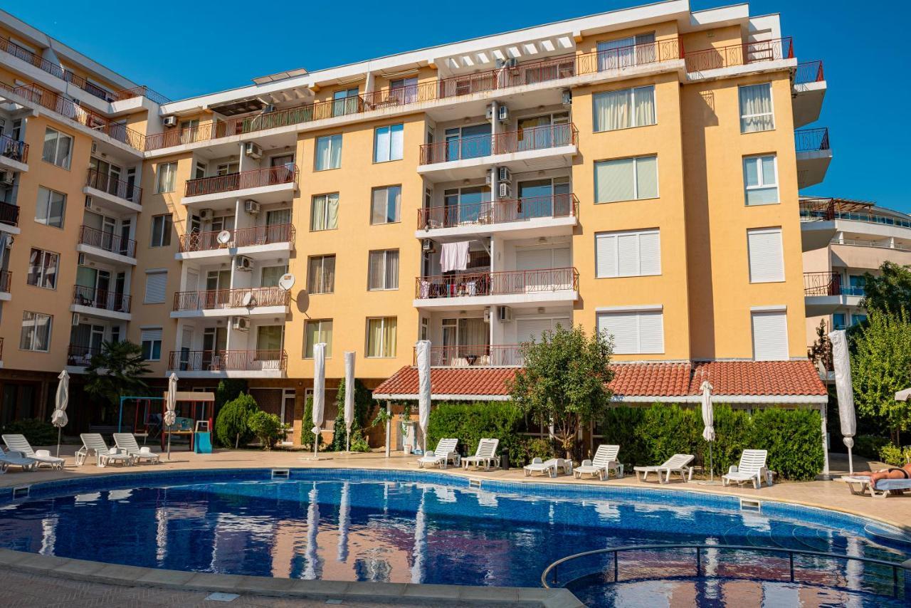 Sunny Day 1 - Menada Apartments Slantschew brjag Exterior foto