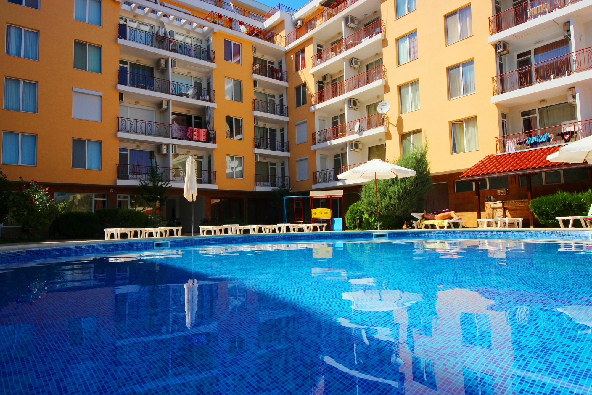 Sunny Day 1 - Menada Apartments Slantschew brjag Exterior foto