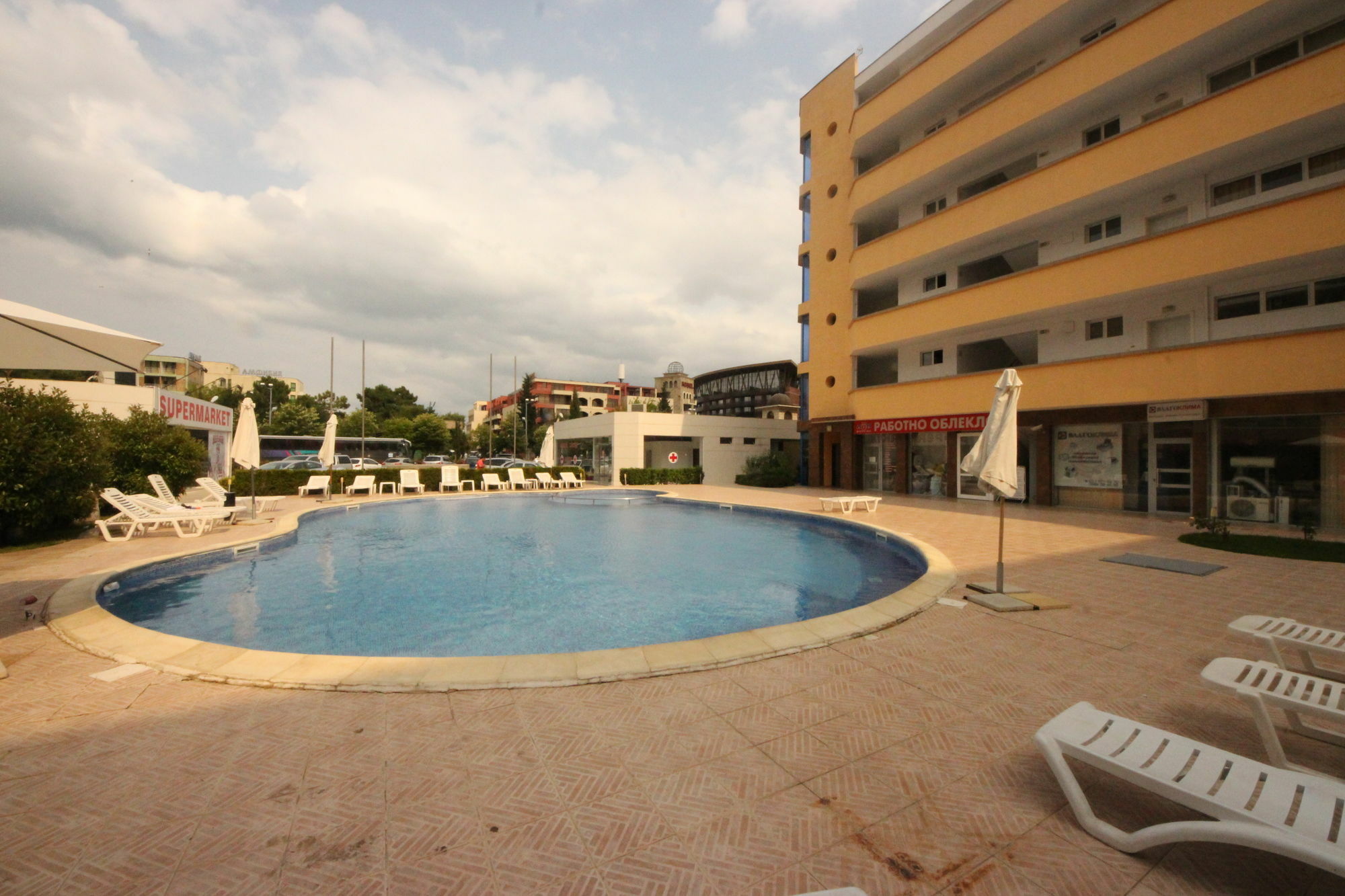 Sunny Day 1 - Menada Apartments Slantschew brjag Exterior foto